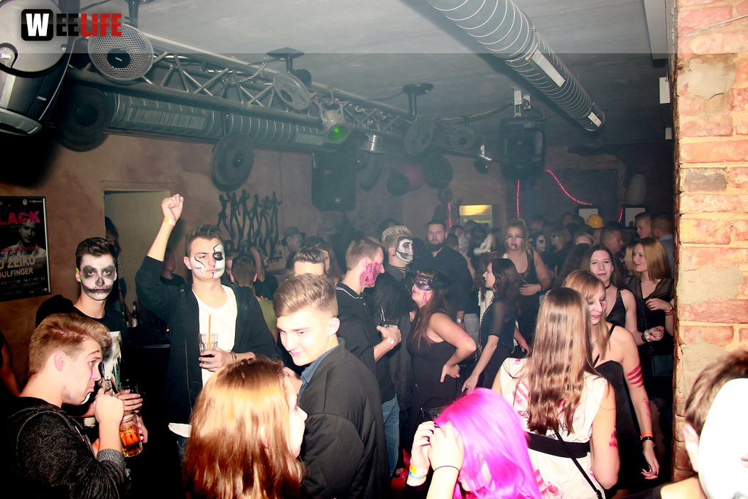 Happy Halloween mit DJ Alex Estevez