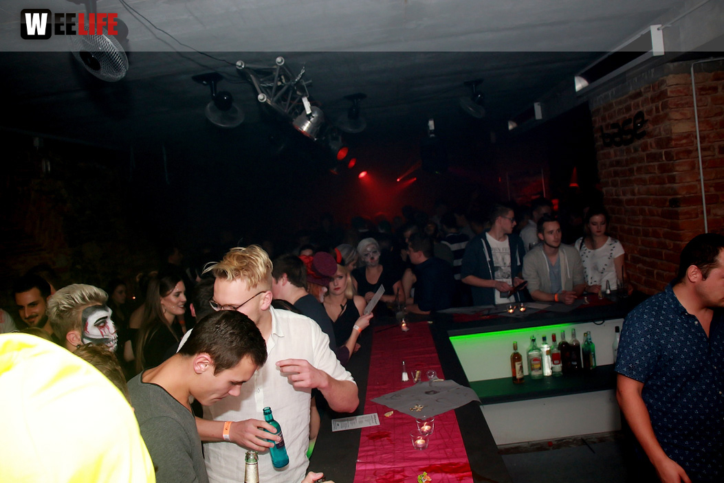 Happy Halloween mit DJ Alex Estevez