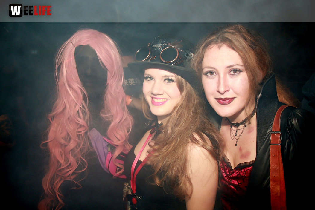 Happy Halloween mit DJ Alex Estevez