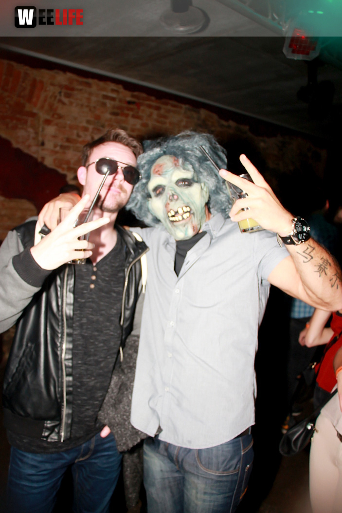 Happy Halloween mit DJ Alex Estevez