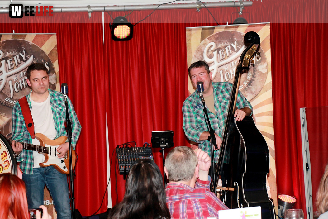 Indoor Concert Gery und Ralf Johnboys