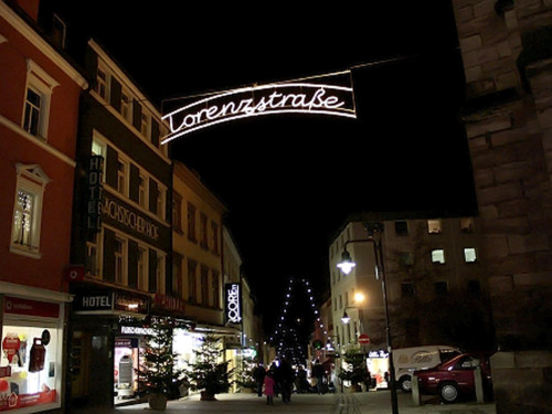 Weihnachtsmarkt mit Feuerkünstler Chariash – Foto 2
