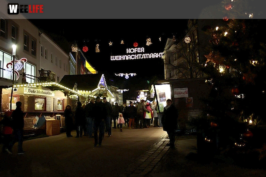 Weihnachtsmarkt mit Feuerkünstler Chariash