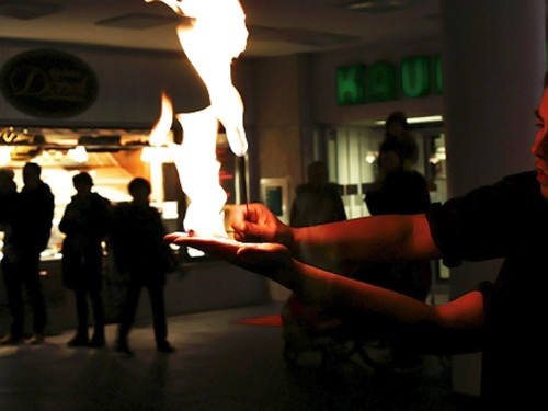 Weihnachtsmarkt mit Feuerkünstler Chariash – Foto 20