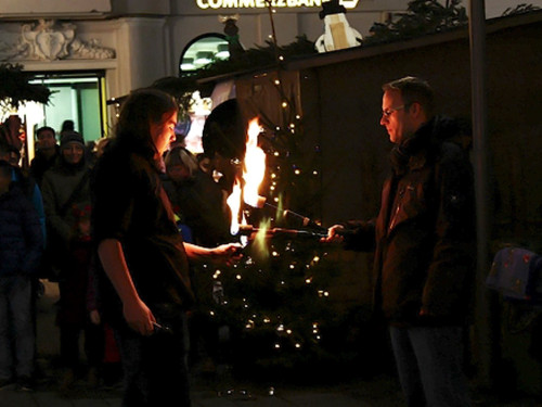 Weihnachtsmarkt mit Feuerkünstler Chariash – Foto 41