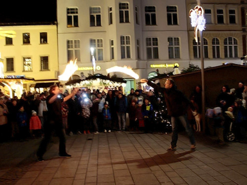 Weihnachtsmarkt mit Feuerkünstler Chariash – Foto 43
