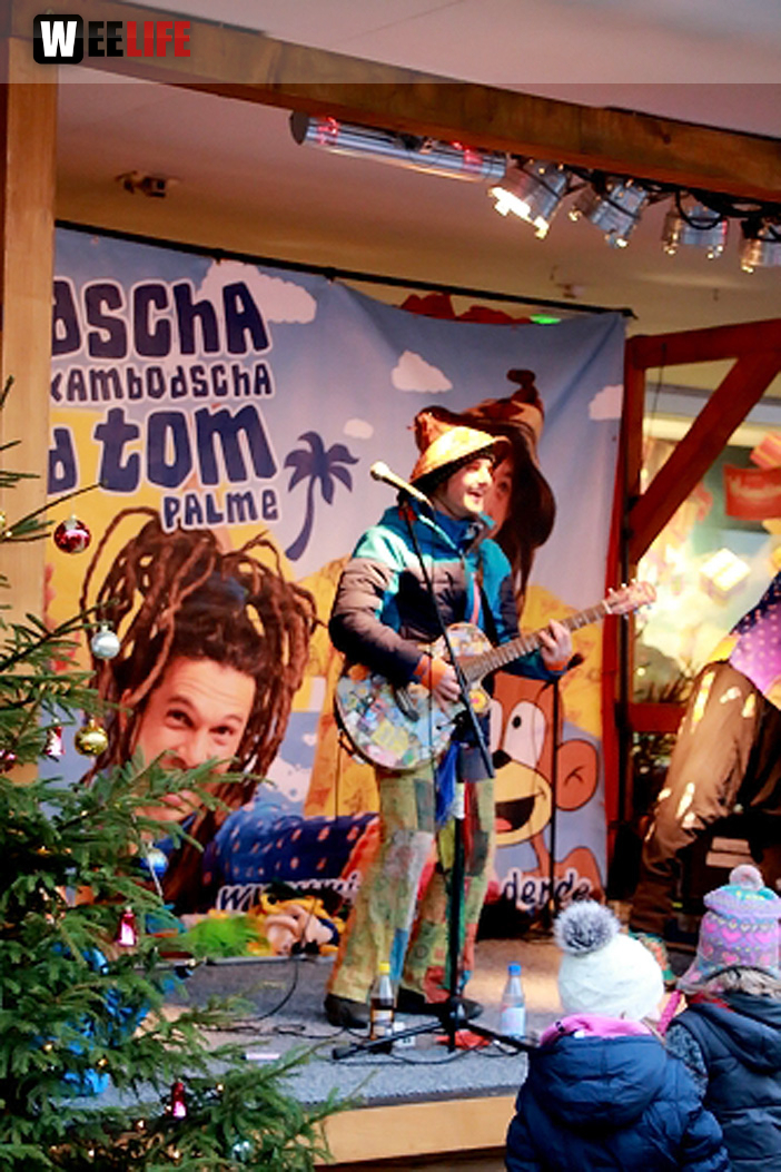 Hofer Weihnachtsmarkt  Rodscha aus Kambodscha 18.12.16