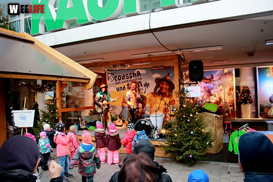 Hofer Weihnachtsmarkt  Rodscha aus Kambodscha 18.12.16