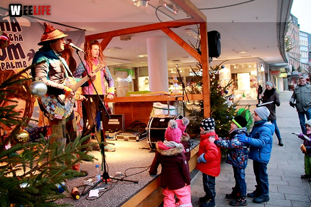Hofer Weihnachtsmarkt  Rodscha aus Kambodscha 18.12.16