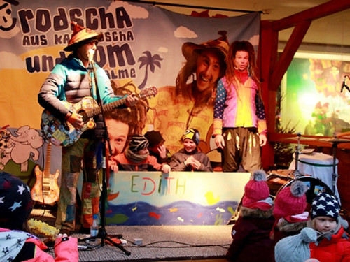 Hofer Weihnachtsmarkt  Rodscha aus Kambodscha 18.12.16 – Foto 51