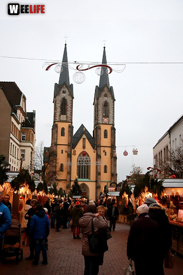 Hofer Weihnachtsmarkt  Rodscha aus Kambodscha 18.12.16