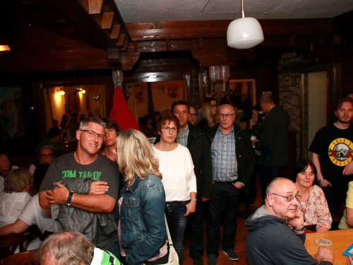 9. Hofer Kneipennacht 2017 Teil 3 Die Weinkiste,Hofer Stadtkeller,New Diner Restaurant  – Foto 8