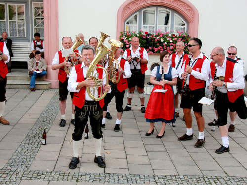 Aufstellung Volksfestumzug Hofer Volksfest 2017 – Foto 34