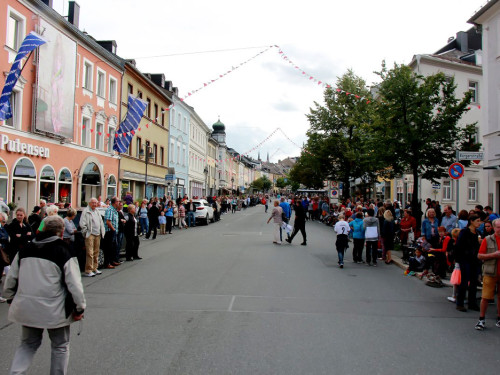 Zuschauer Volksfestumzug Hofer Volksfest 2017 – Foto 2