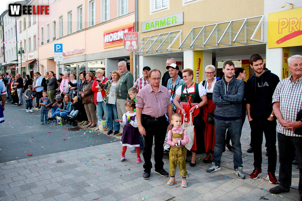 Zuschauer Volksfestumzug Hofer Volksfest 2017
