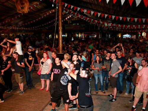 J.B.O Euroherz-Tag Hofer Volksfest 2017 – Foto 42