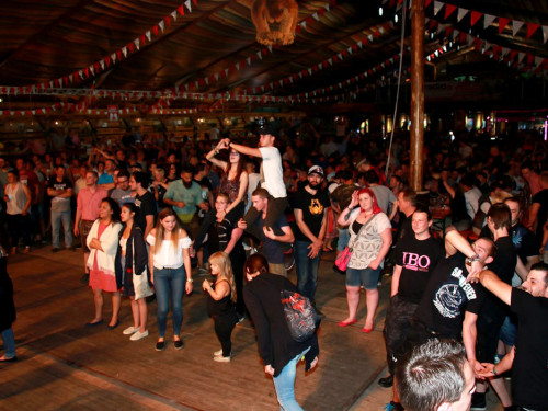J.B.O Euroherz-Tag Hofer Volksfest 2017 – Foto 43