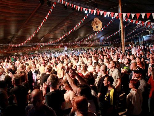 J.B.O Euroherz-Tag Hofer Volksfest 2017 – Foto 95