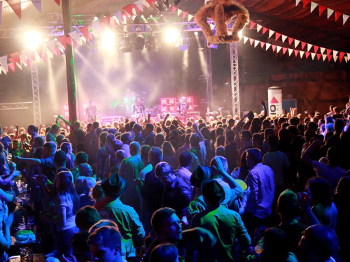 J.B.O Euroherz-Tag Hofer Volksfest 2017 – Foto 115
