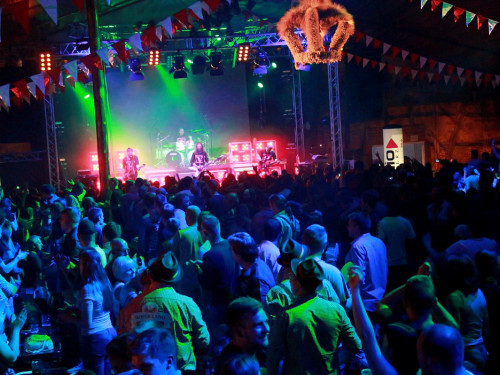 J.B.O Euroherz-Tag Hofer Volksfest 2017 – Foto 116