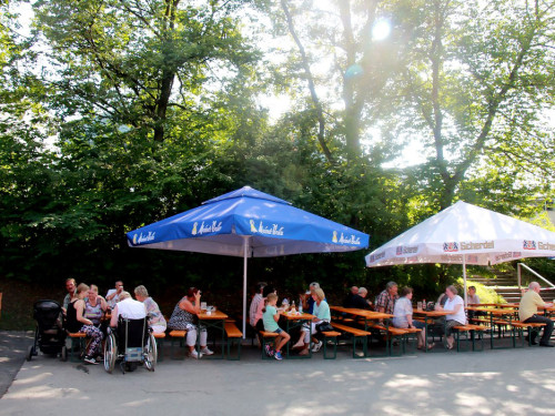 Nachmittag mit Hofer Bierbotschaft Tag 5 Hofer Volksfest 2017 – Foto 10