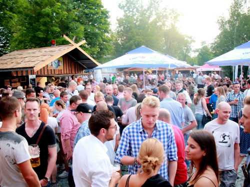 Isartaler Hexen Tag der Getränkevielfalt Hofer Volksfest 2017 – Foto 26