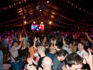 Foto 203275 im Album
