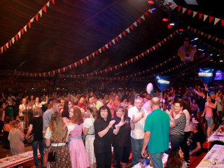 Foto 203304 im Album
