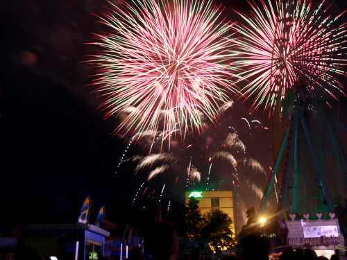 Abschlussfeuerwerk Hofer Volksfest 2017 – Foto 40