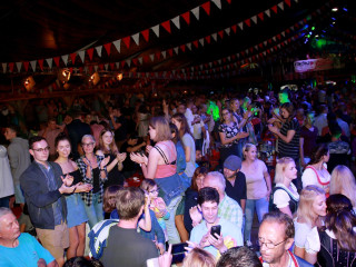 Foto 203852 im Album
