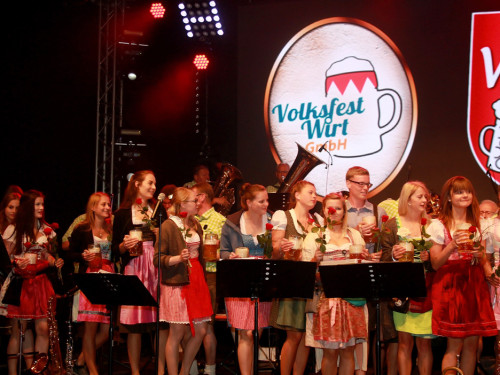 Auszug der Bedienungen Tag 10 Hofer Volksfest 2017 – Foto 25