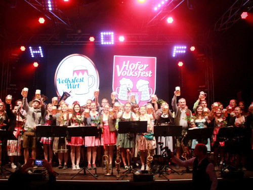 Auszug der Bedienungen Tag 10 Hofer Volksfest 2017 – Foto 27