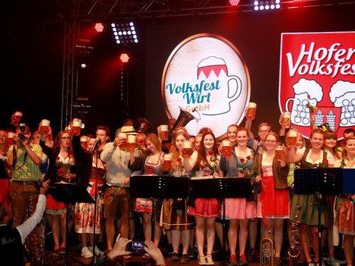 Auszug der Bedienungen Tag 10 Hofer Volksfest 2017 – Foto 29