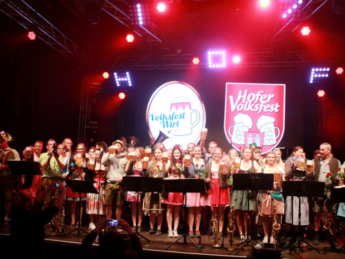 Auszug der Bedienungen Tag 10 Hofer Volksfest 2017 – Foto 31