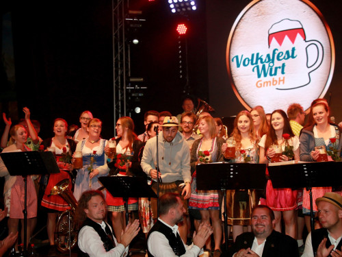 Auszug der Bedienungen Tag 10 Hofer Volksfest 2017 – Foto 40