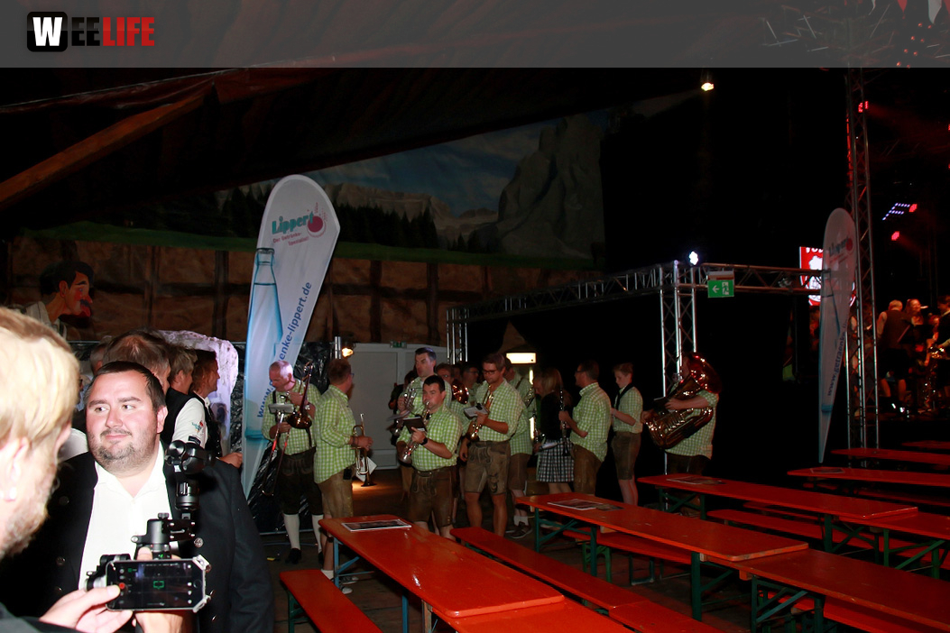 Auszug der Bedienungen Tag 10 Hofer Volksfest 2017