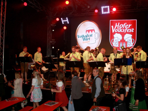 Auszug der Bedienungen Tag 10 Hofer Volksfest 2017 – Foto 55