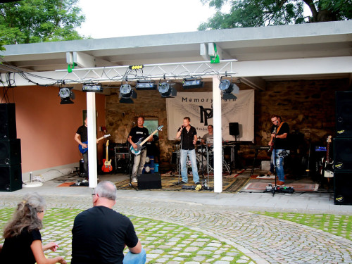 Memory Pain Innenhofkonzerte Klugmühle Köditz – Foto 18
