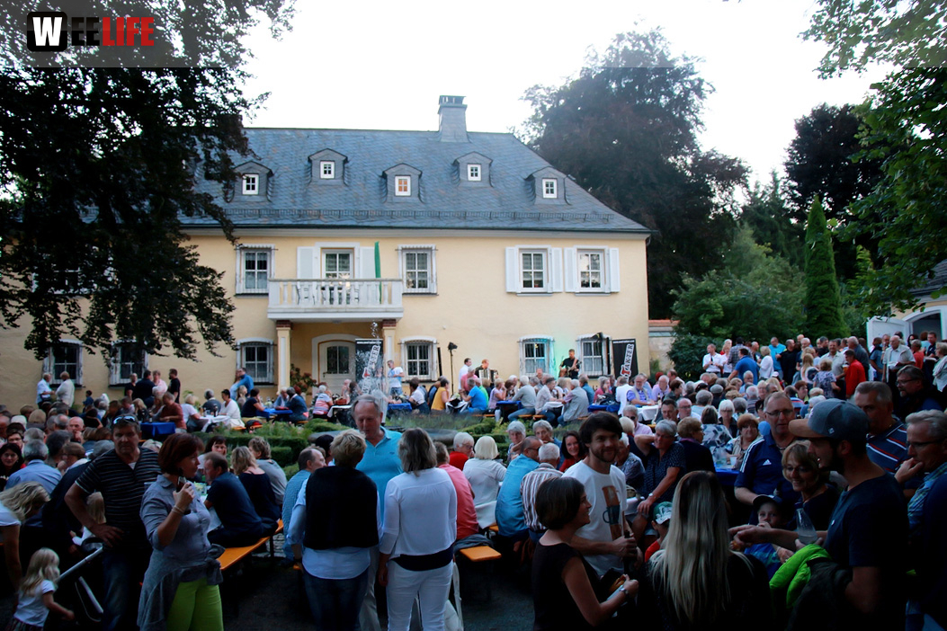 Zweitakter XXL Innenhofkonzerte Schloss Köditz