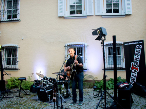 Zweitakter XXL Innenhofkonzerte Schloss Köditz – Foto 5