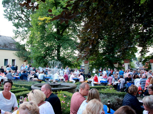 Zweitakter XXL Innenhofkonzerte Schloss Köditz – Foto 15