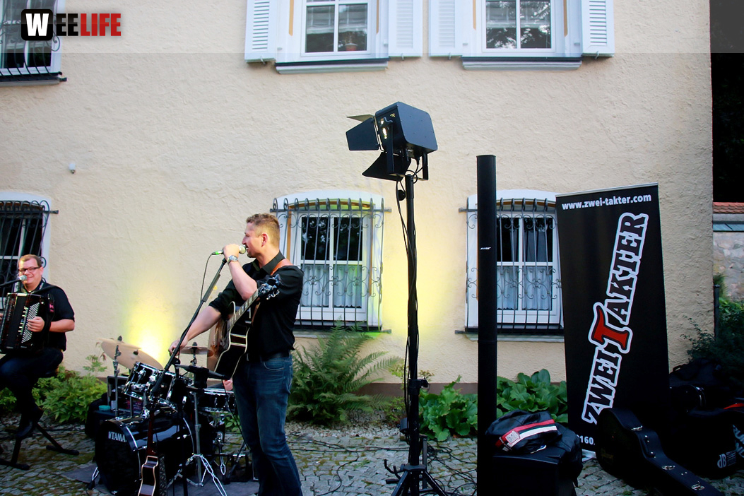 Zweitakter XXL Innenhofkonzerte Schloss Köditz