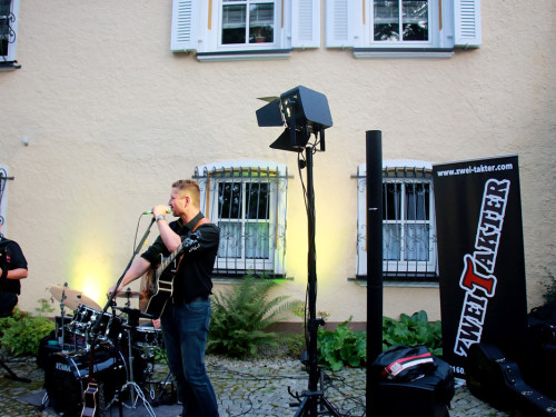 Zweitakter XXL Innenhofkonzerte Schloss Köditz – Foto 24