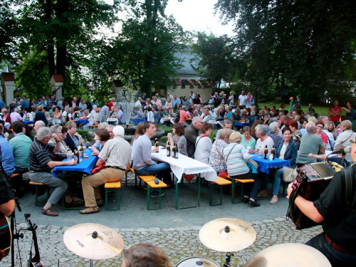 Zweitakter XXL Innenhofkonzerte Schloss Köditz – Foto 31