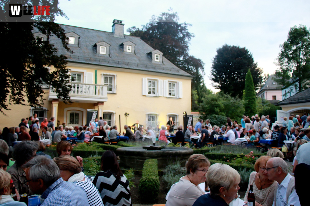 Zweitakter XXL Innenhofkonzerte Schloss Köditz
