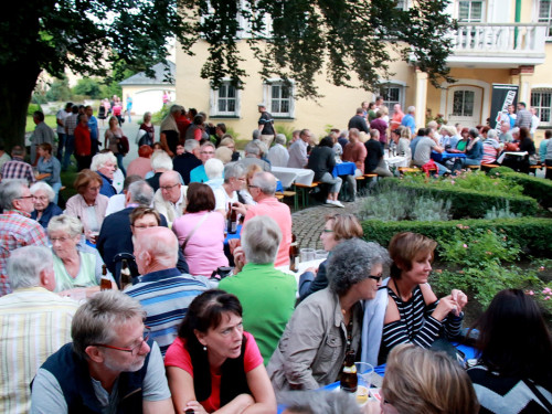 Zweitakter XXL Innenhofkonzerte Schloss Köditz – Foto 39