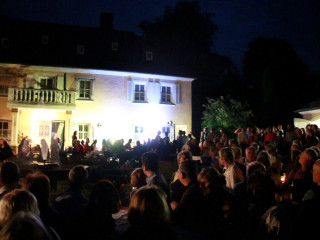 Foto 204974 im Album