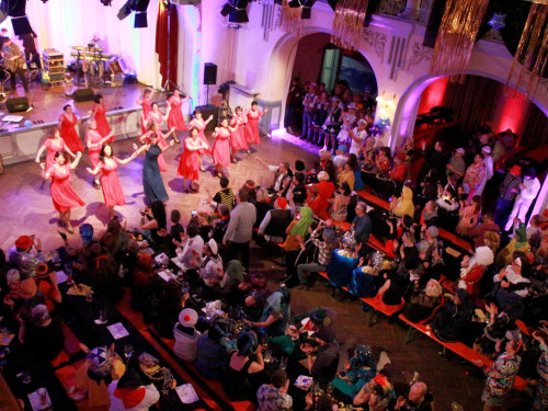 BR LIVE Kehrausfasching Narhalla Hof – Foto 95