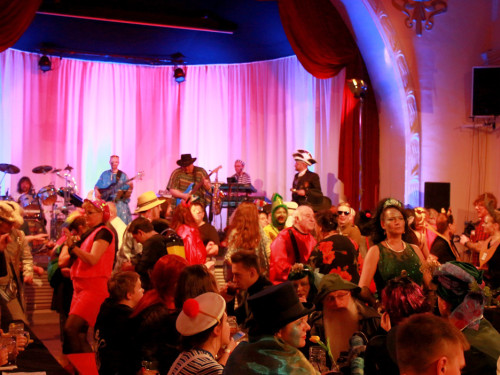 BR LIVE Kehrausfasching Narhalla Hof – Foto 5
