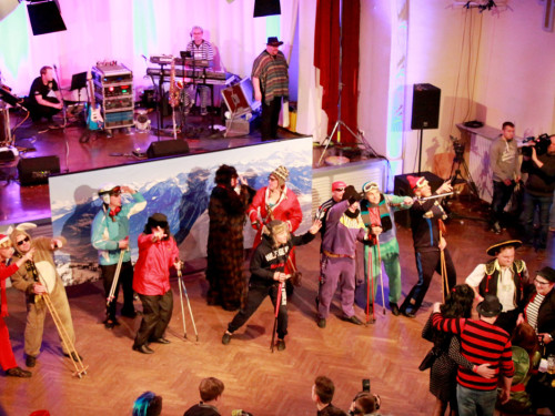 BR LIVE Kehrausfasching Narhalla Hof – Foto 19